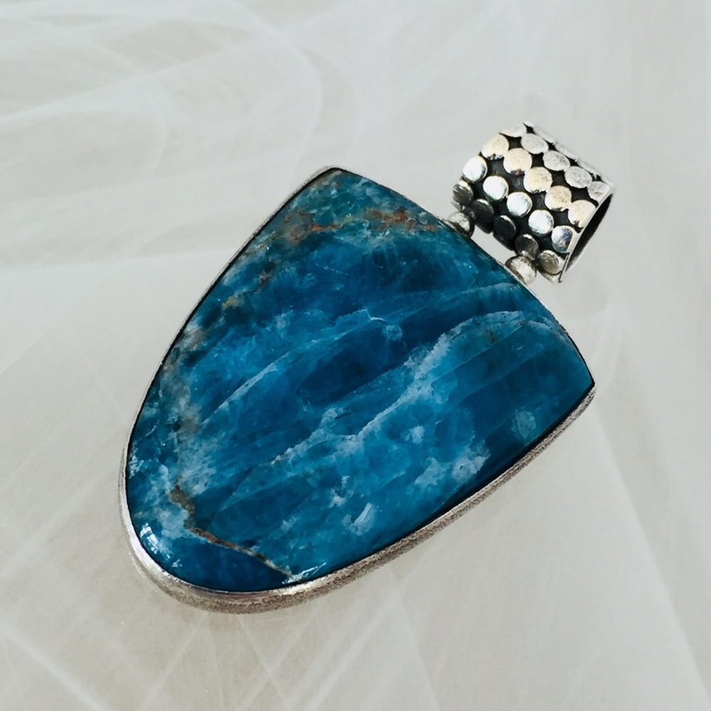 925 Sterling Silver Natural Apatite Pendant